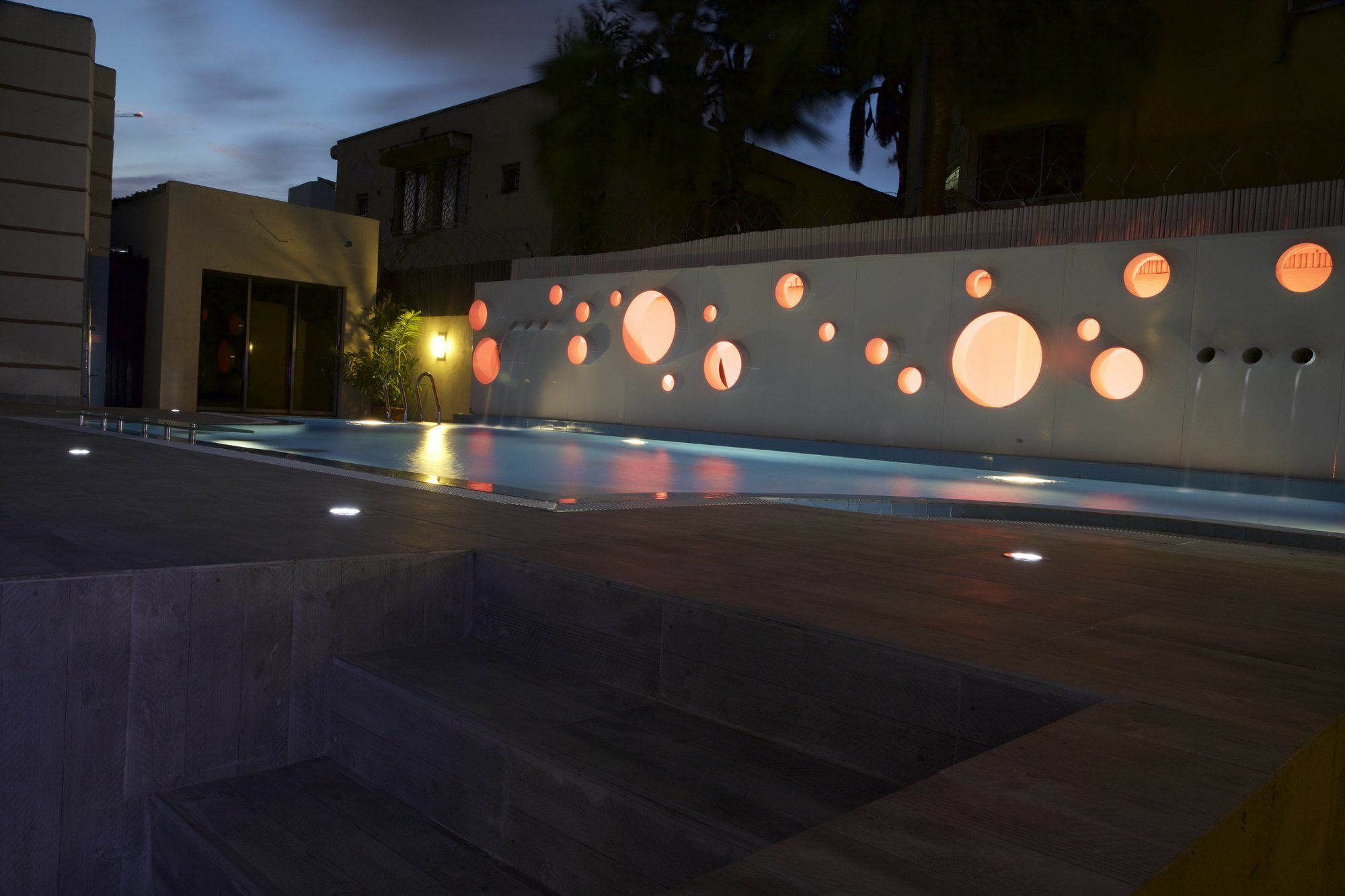 Scarlet Lodge Lagos Bagian luar foto